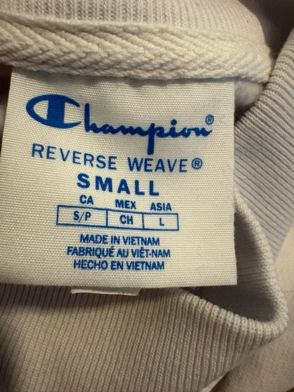 Champion White Mock neck Cropped Sweatshirt with Embroidered Logo